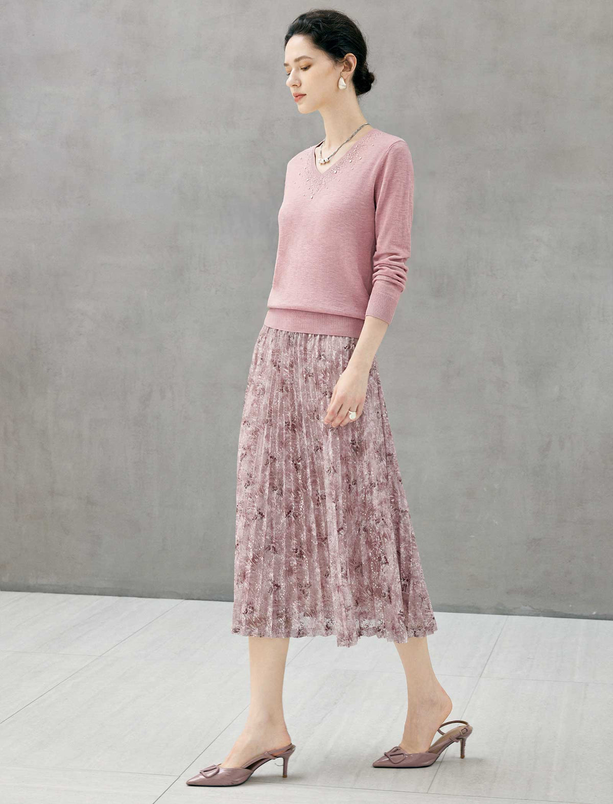 Wool Blend Round Neck Long Sleeve Sweater