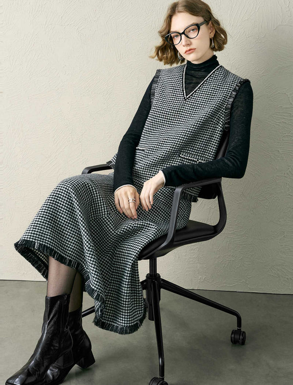 Houndstooth Wool-Blend Sleeveless Vest