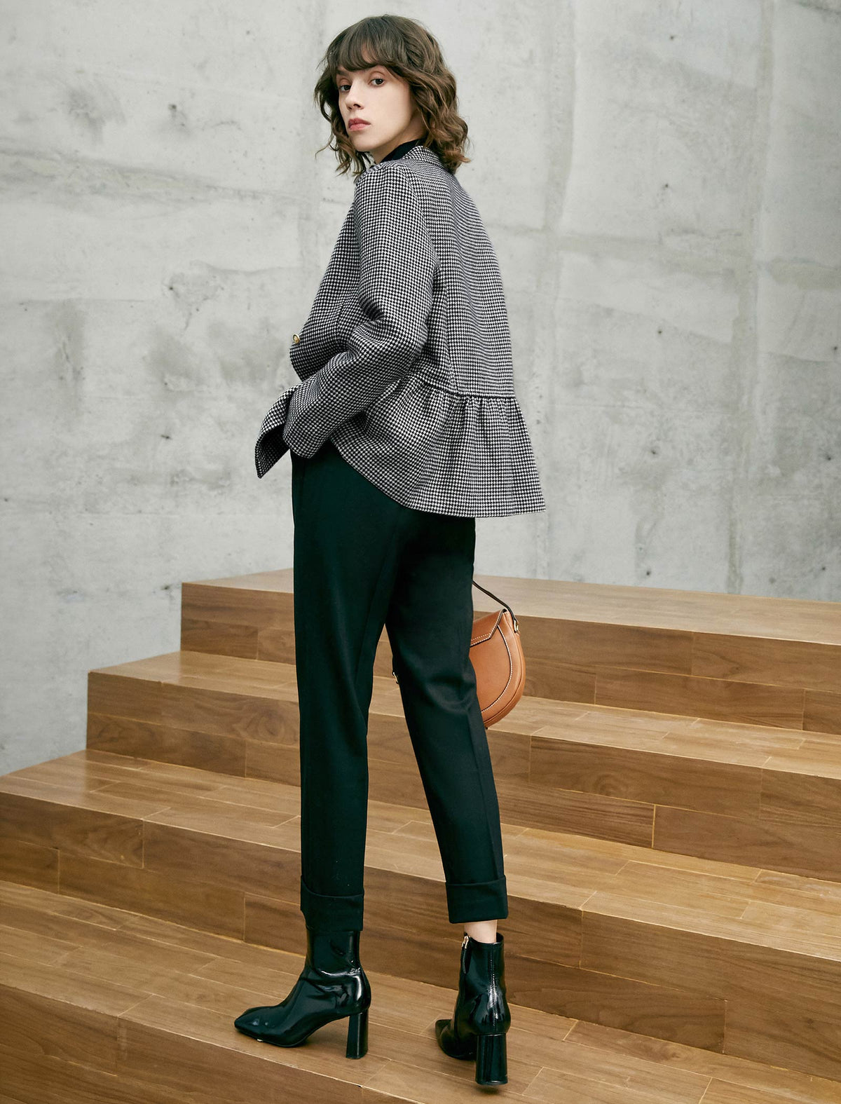 Wool Blend Fitted Cropped Jacket
