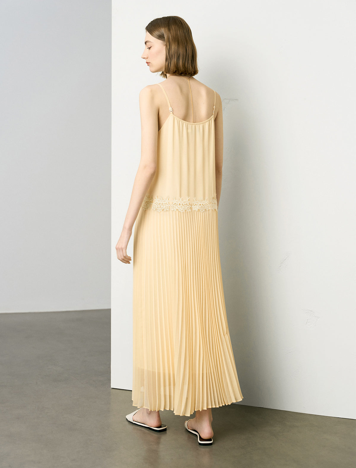 Chic Lace Embellished Pleated Slip Midi Dress