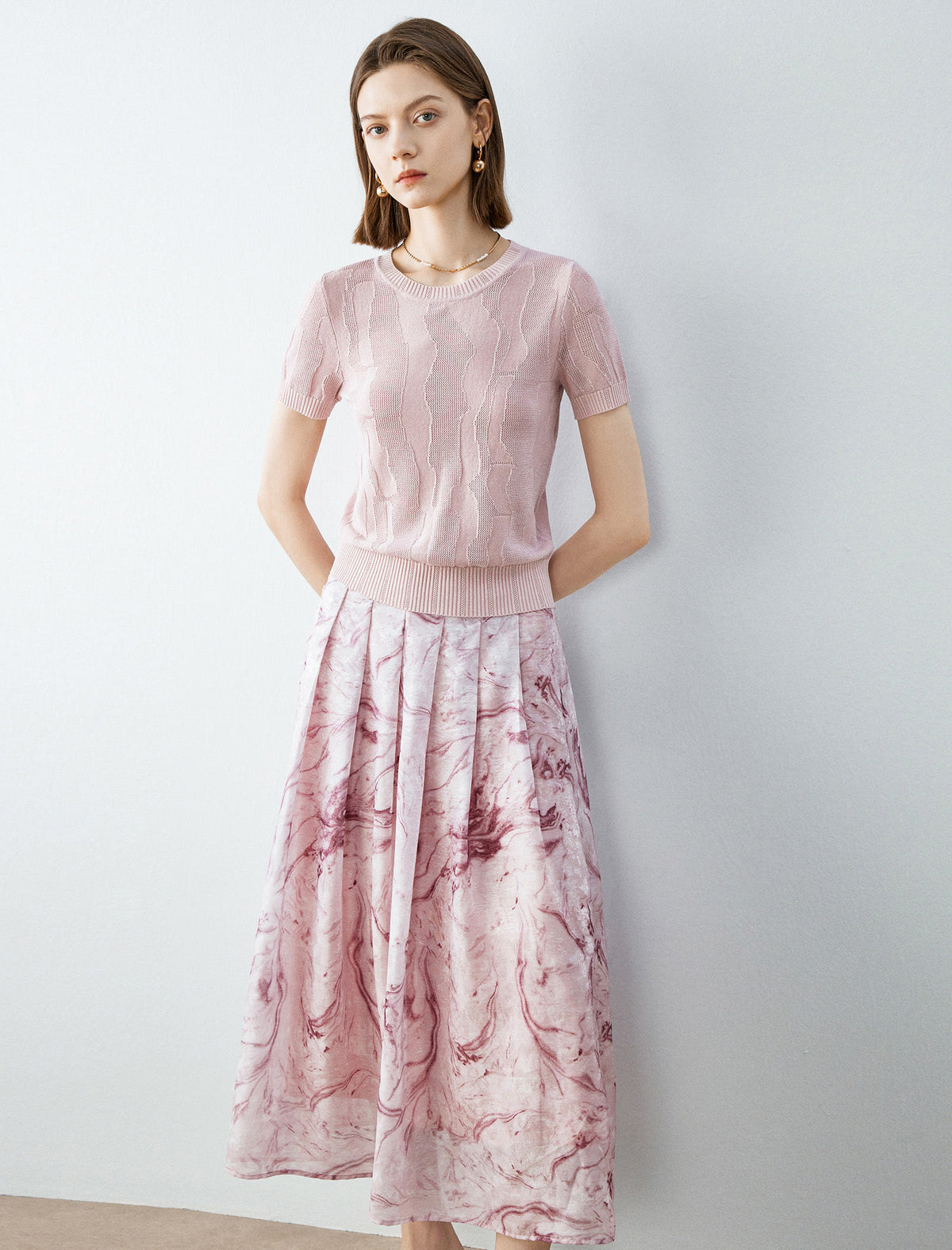 Pink Marble Print Pleated Midi Skirt