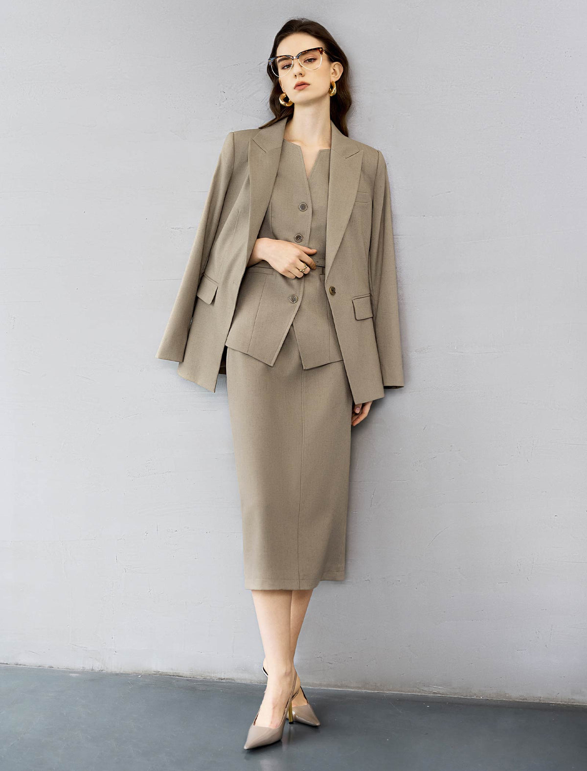 Back Slit Tailored Midi Skirt