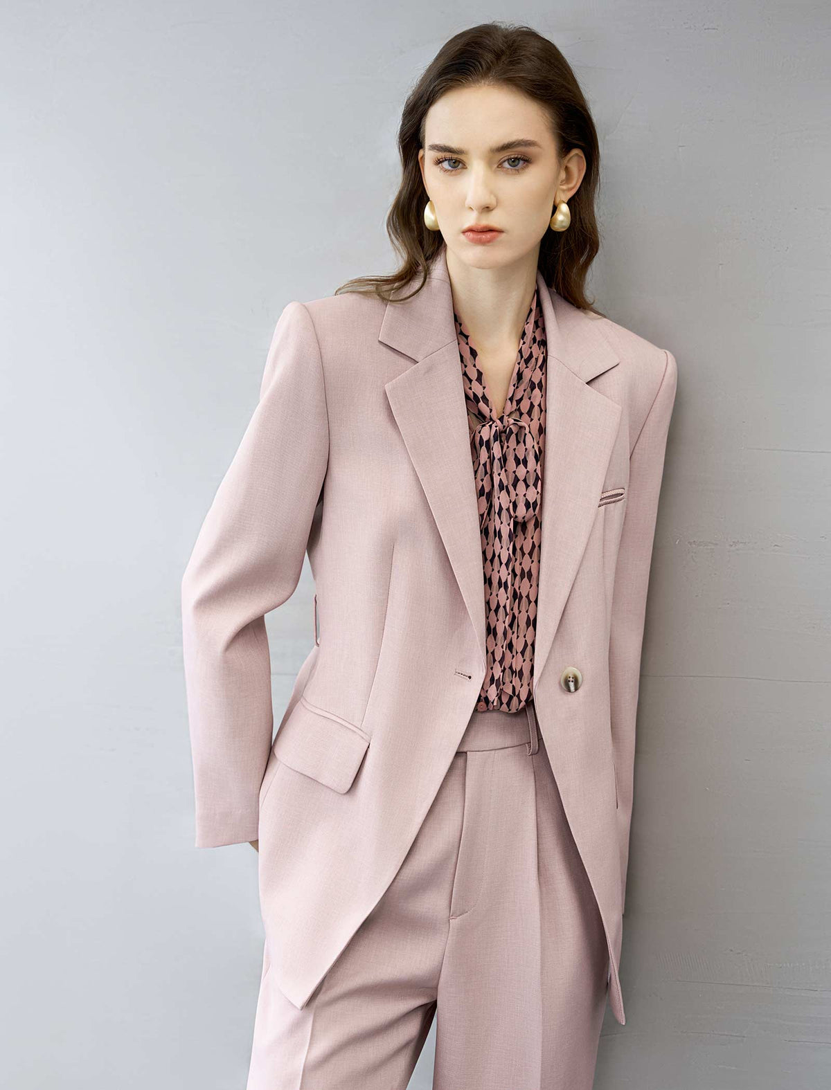 Soft Pink Single-Breasted Blazer