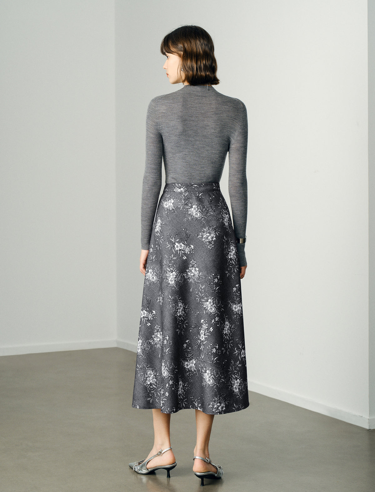 100% Wool Mock Neck Knit Top