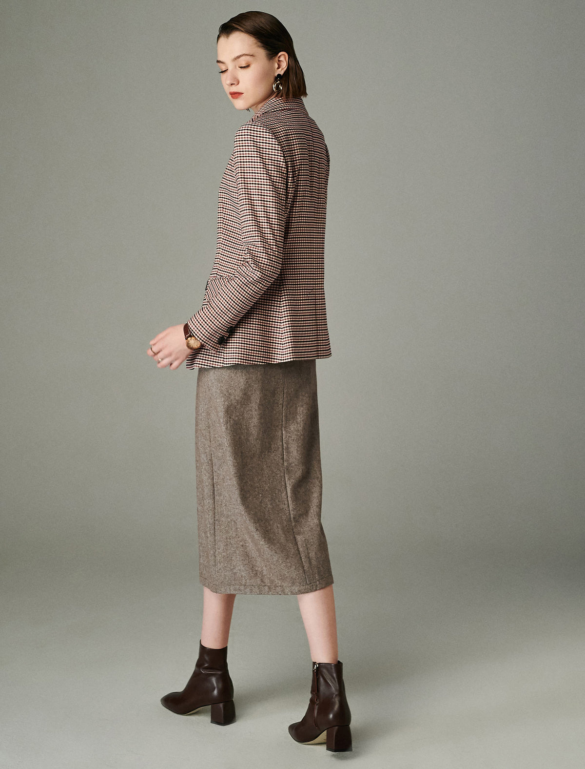 Plaid Button-Front Fitted Blazer