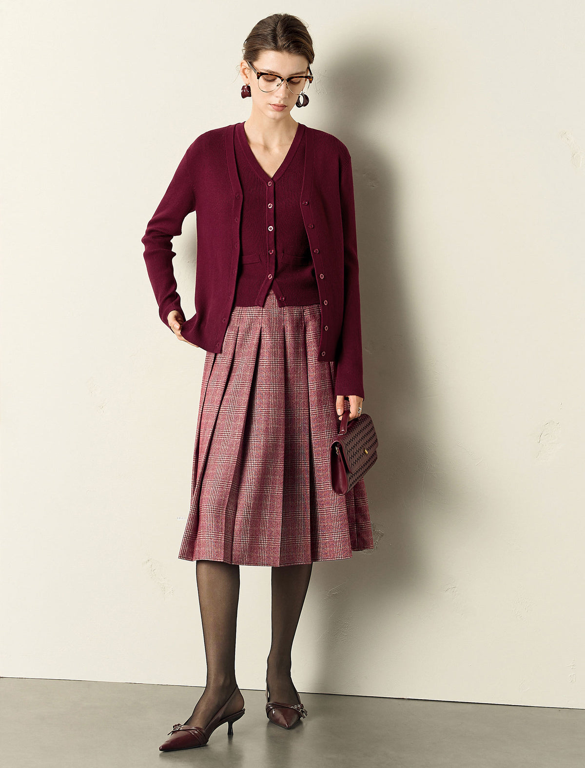 Minimalist Slim Fit Knit Cardigan