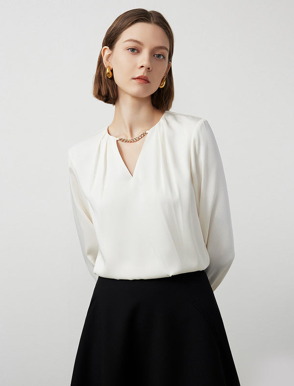 Chain Detail V-Neck Blouse