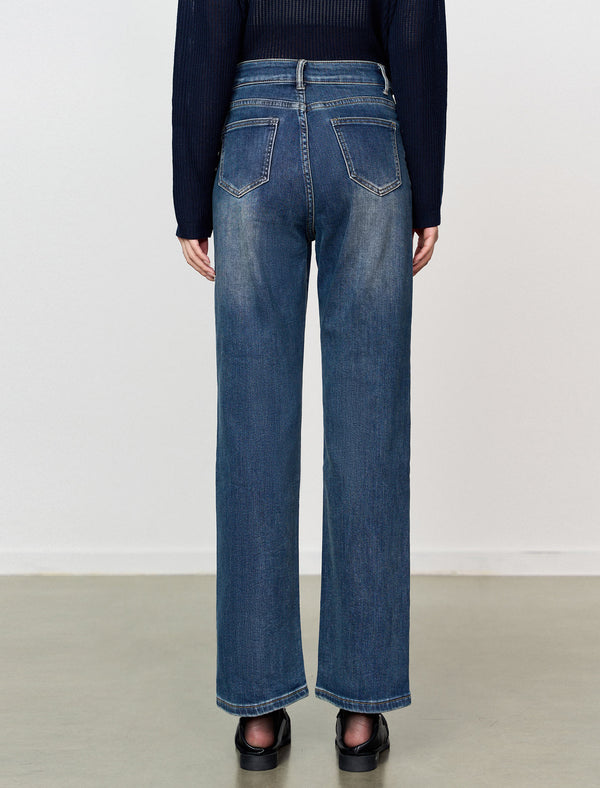 Straight-Leg Cropped Jeans