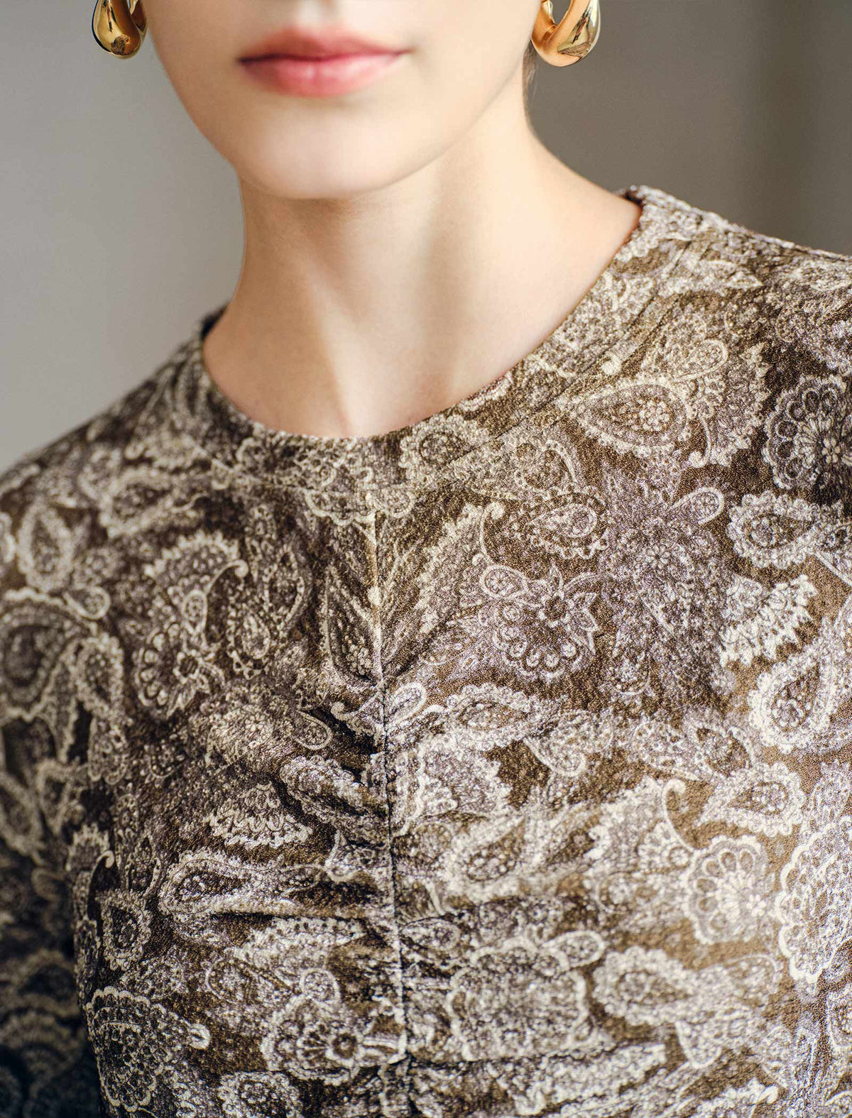 Ruched Front Paisley Print Top
