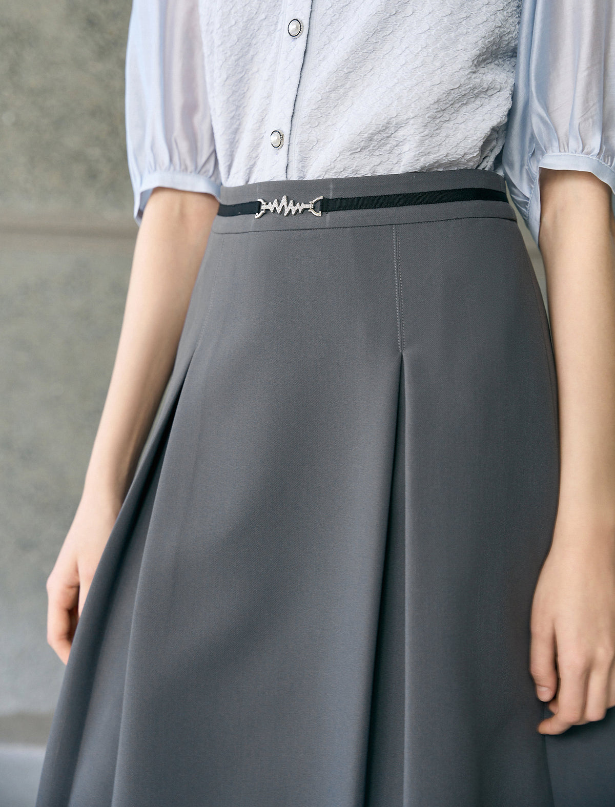 Solid Color Pleated Midi Skirt