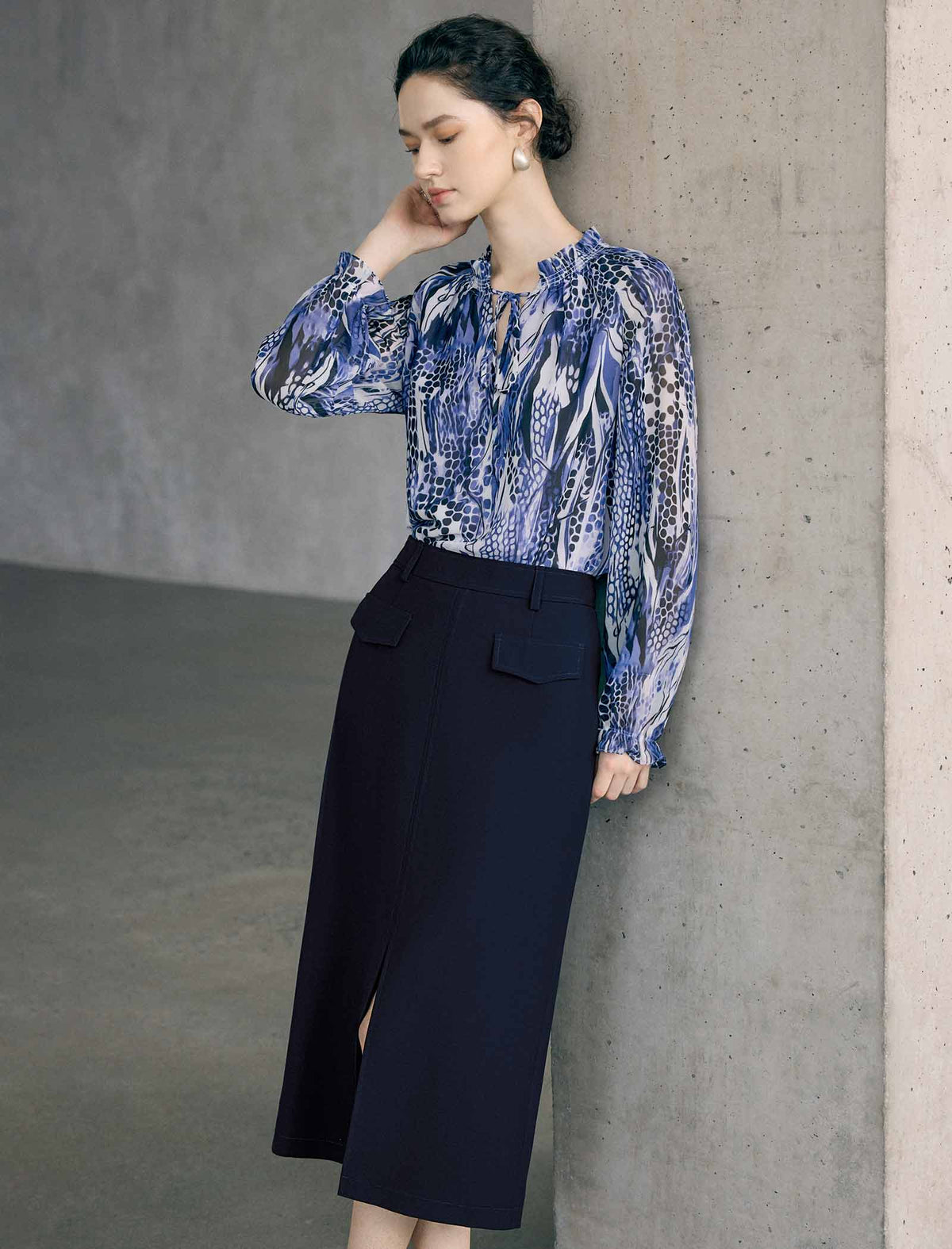 Abstract Floral Print Long Sleeve Office Blouse