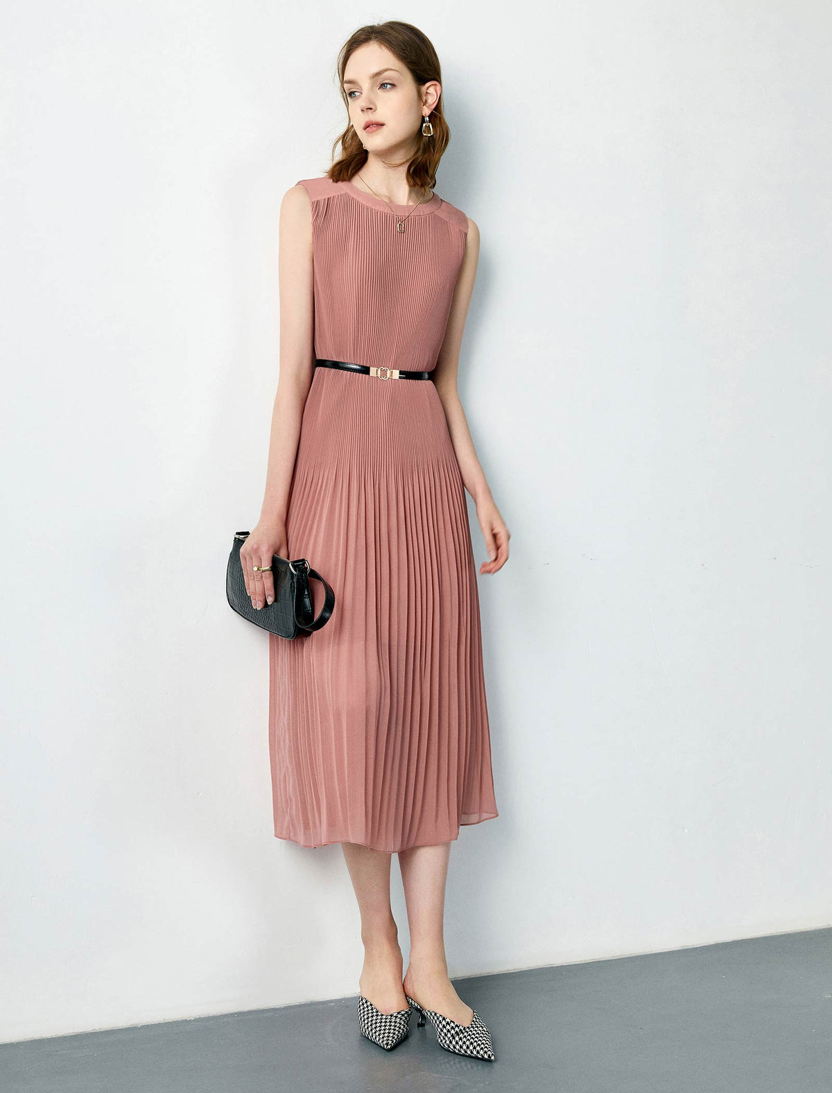 Pleated Sleeveless Midi Dress