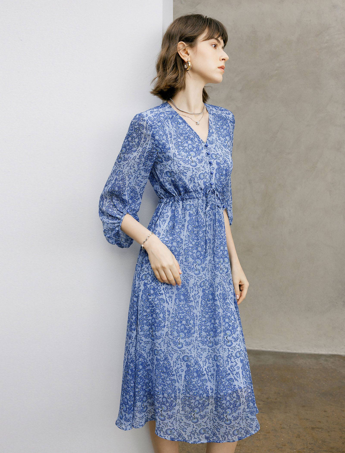 V‑Neck Drawstring Floral Chiffon Midi Dress