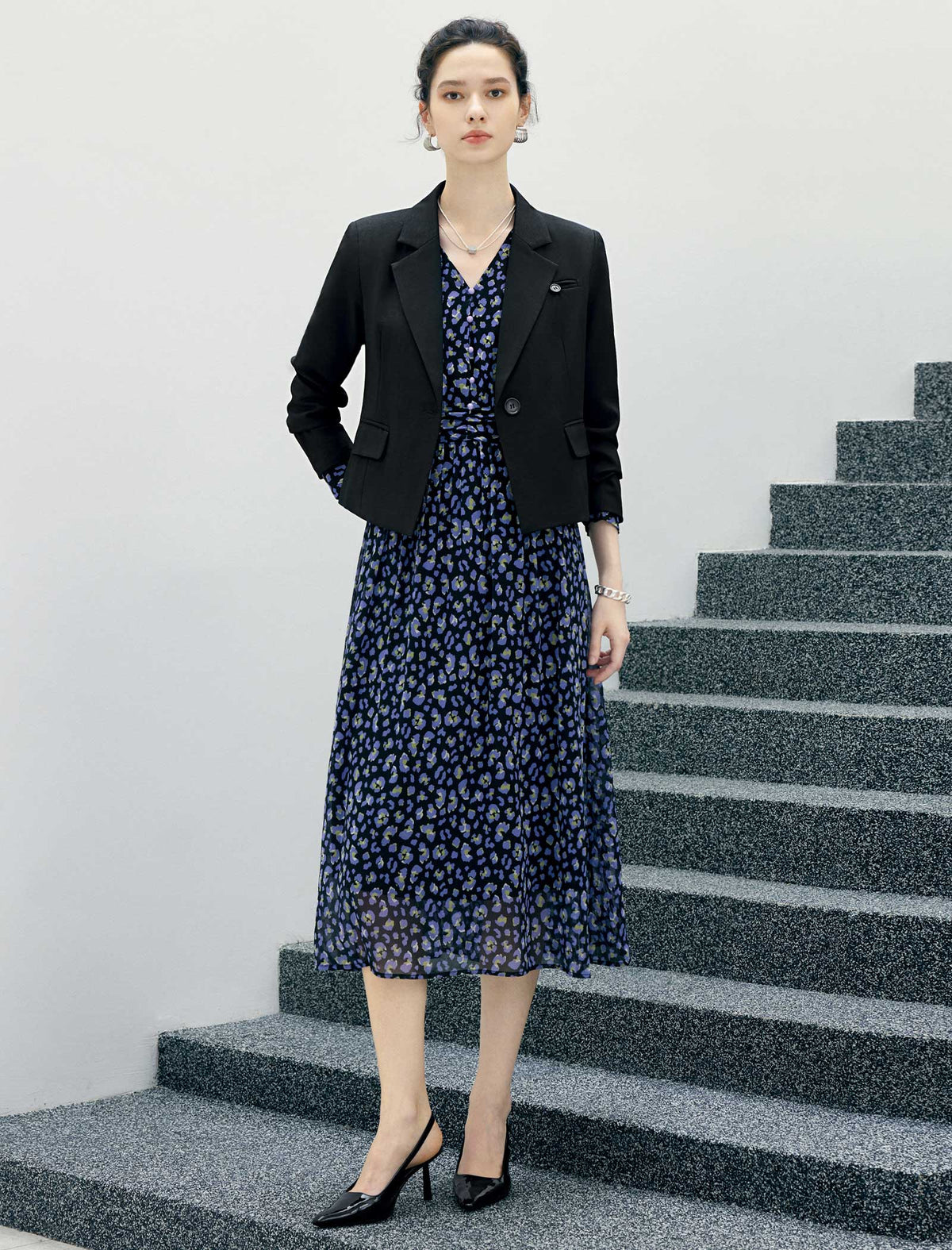 Floral Print V-Neck Long Sleeve Midi Dress