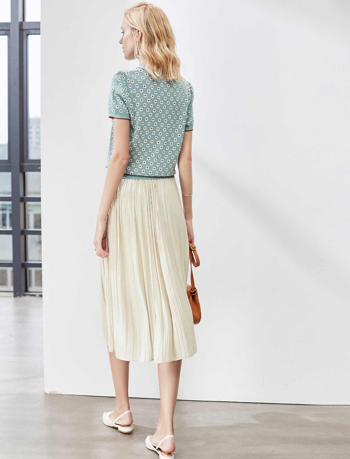 Minimal Pleated A-Line Skirt