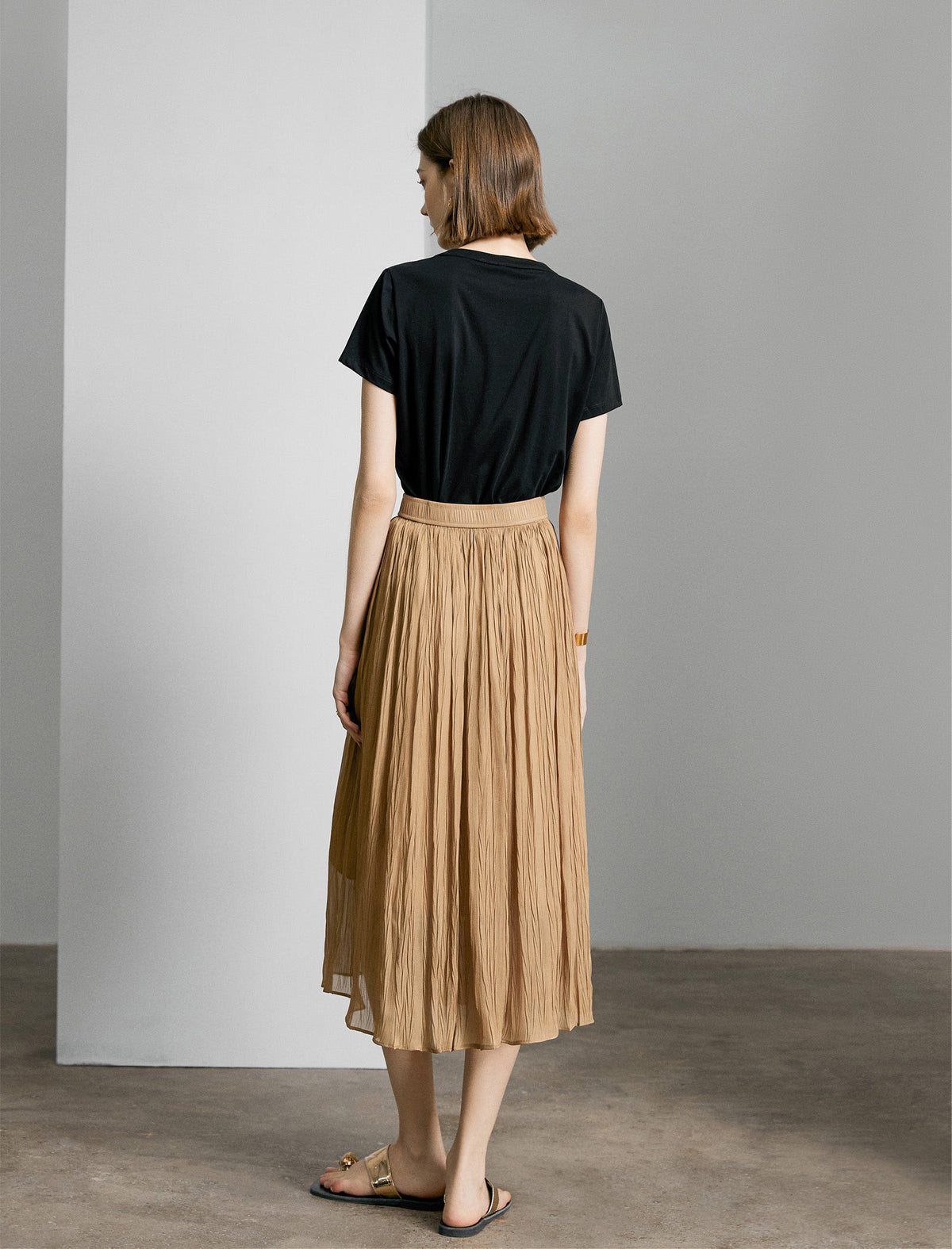 Crinkled Metallic Midi Skirt