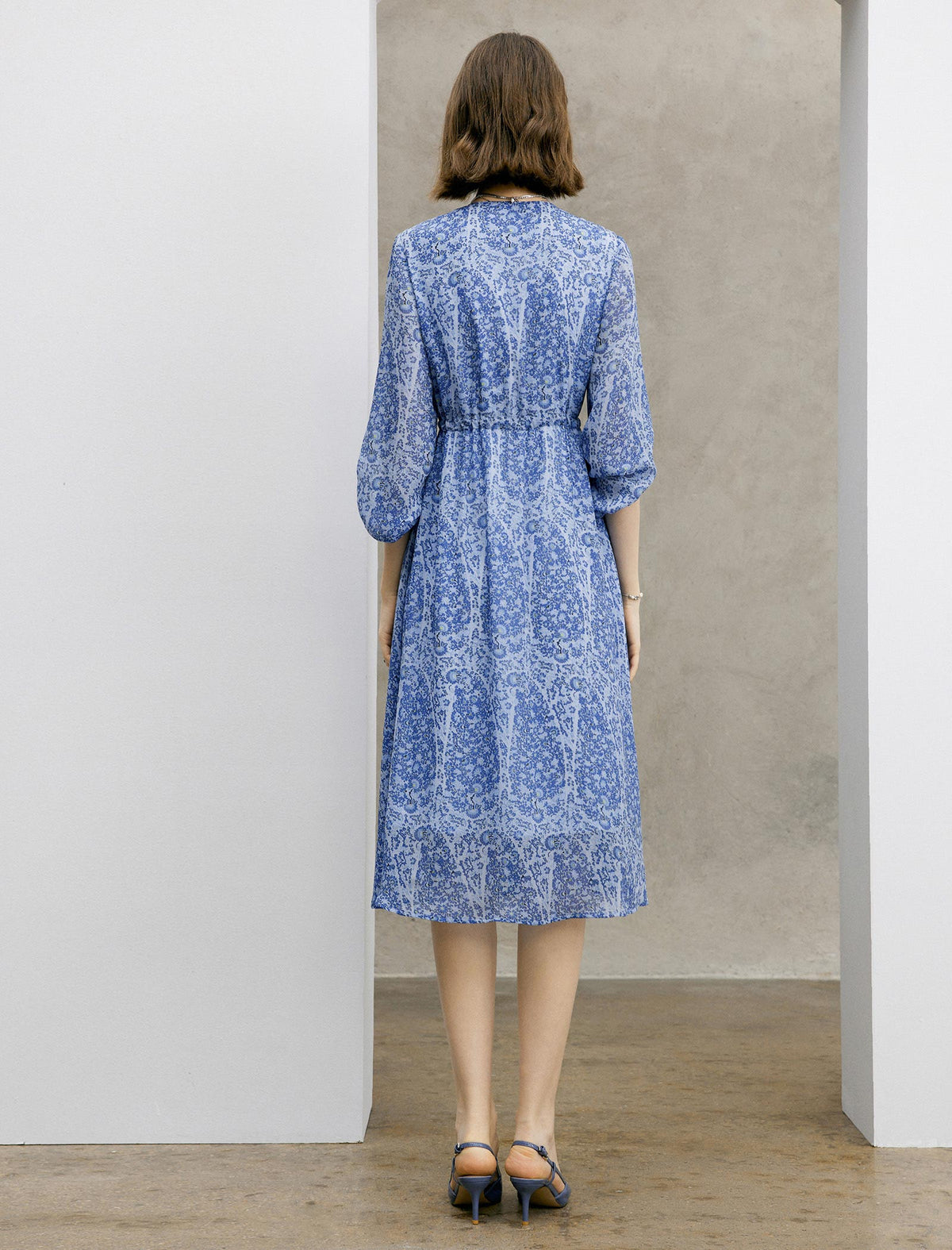 V‑Neck Drawstring Floral Chiffon Midi Dress