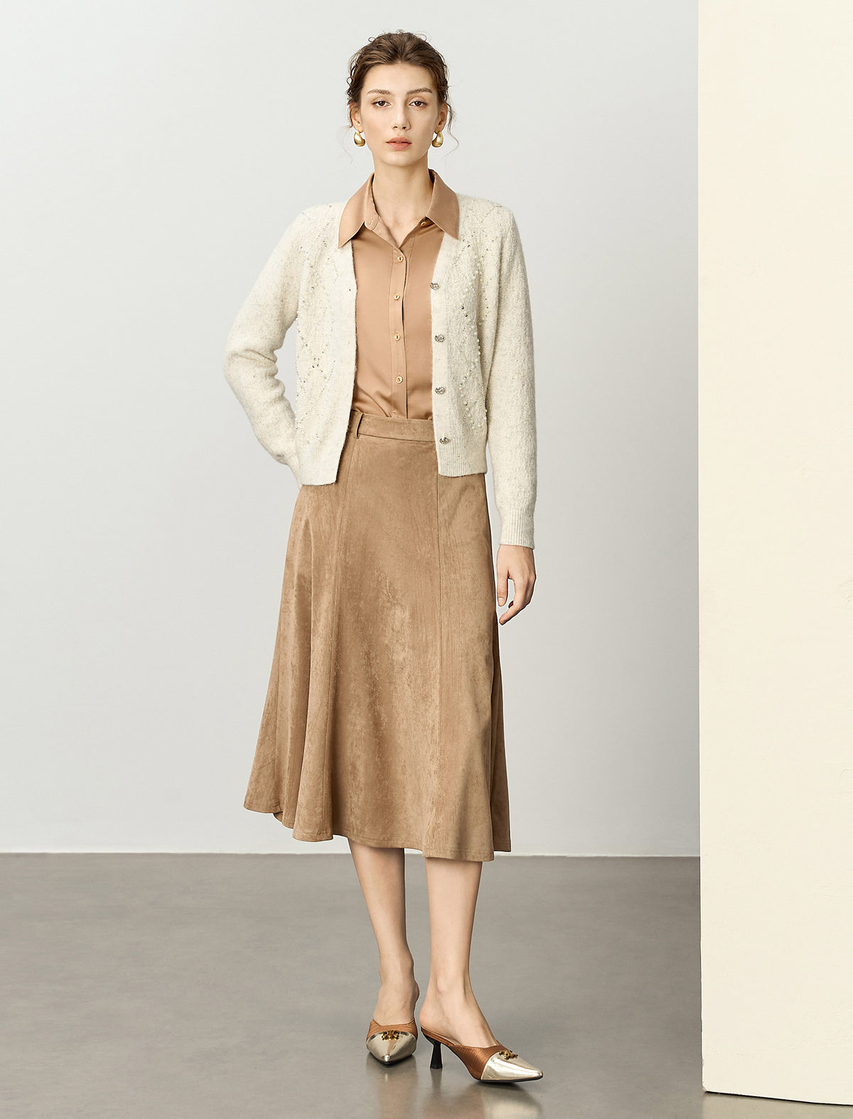 Cream Beaded V-Neck Cardigan