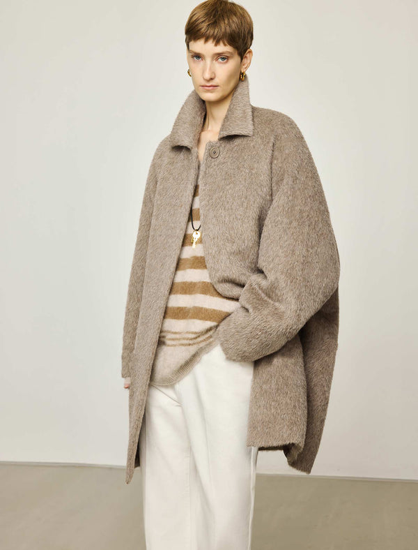 100% Alpaca Oversized Classic Collar Wool Coat