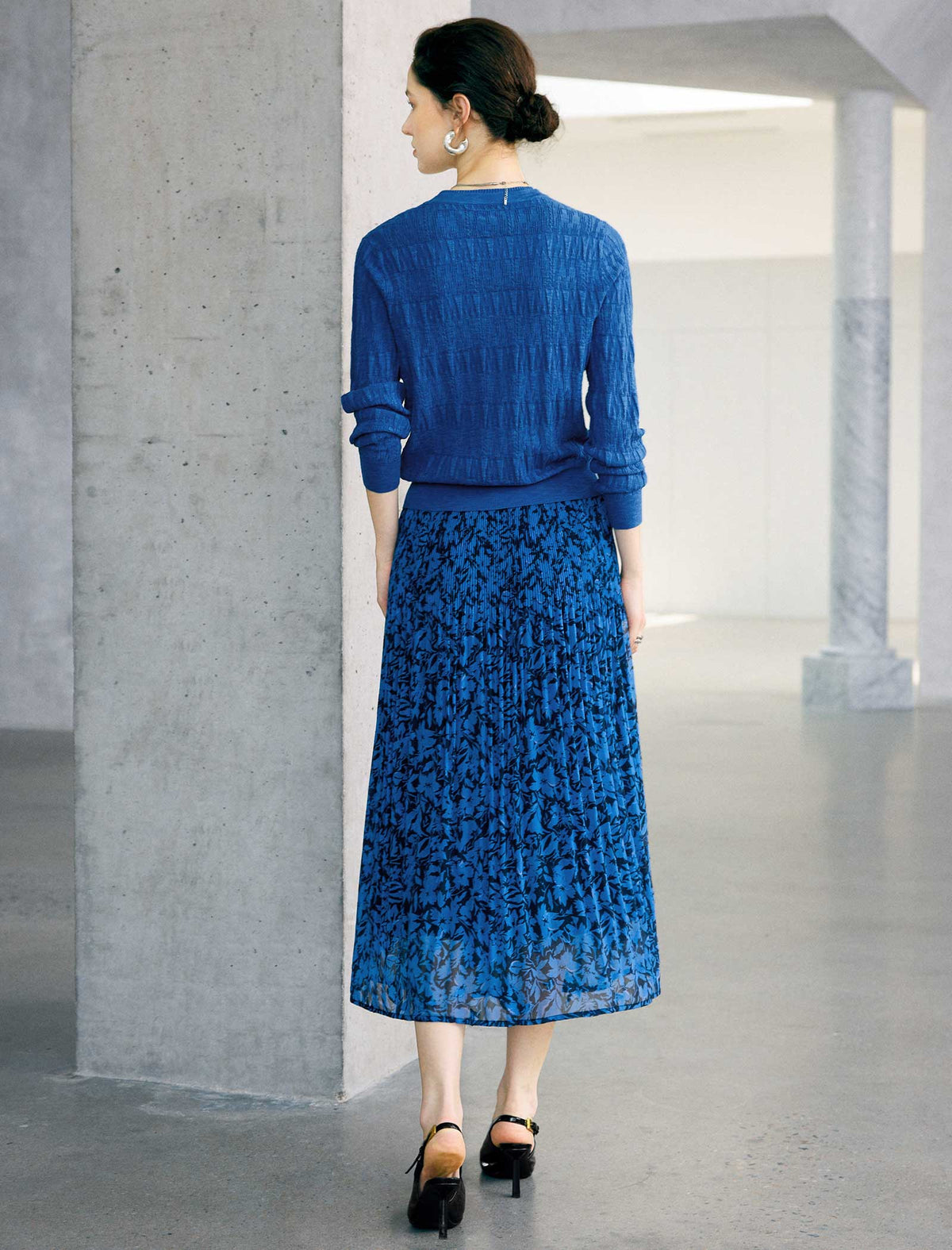 Abstract Print Pleated A-Line Midi Skirt