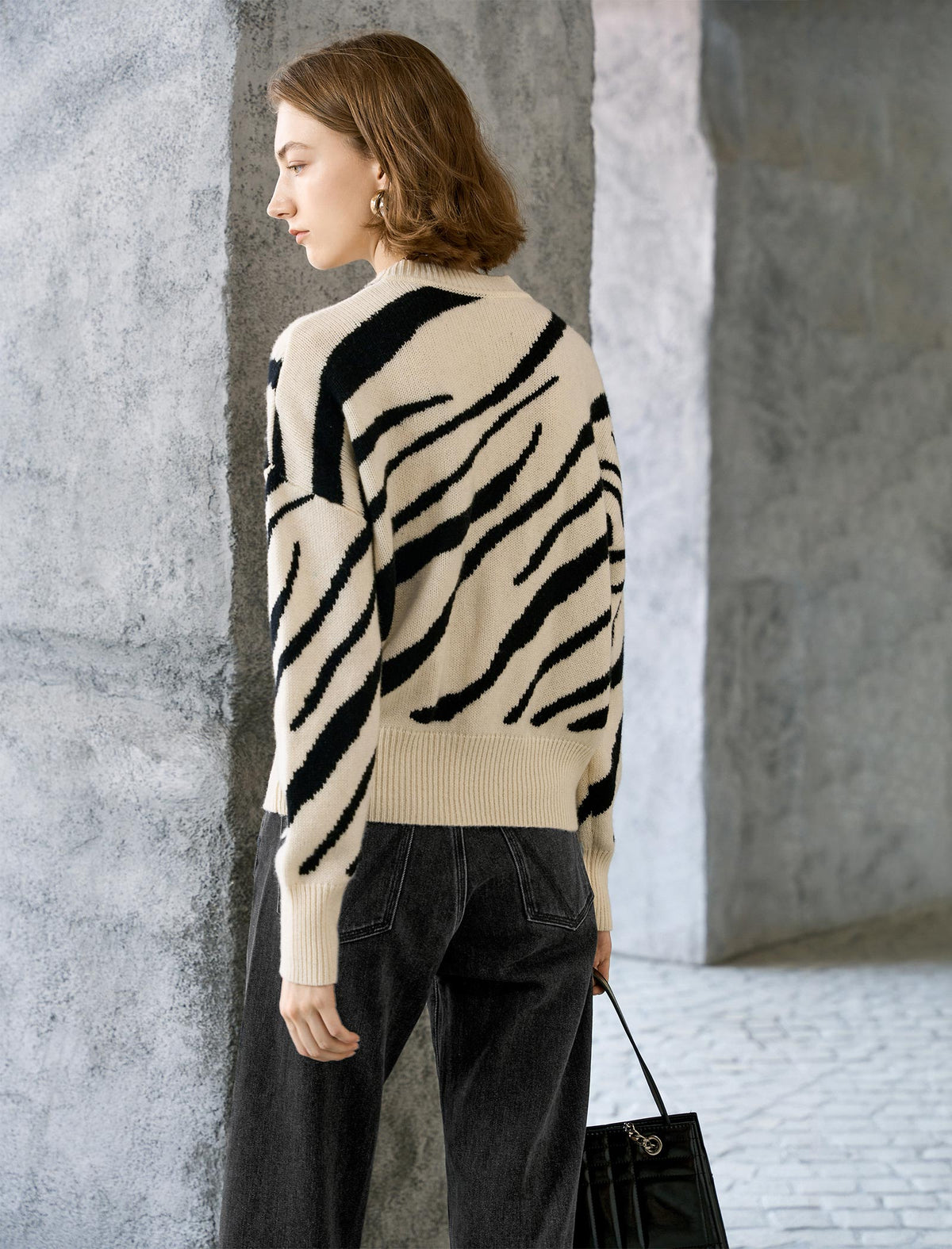 Zebra Jacquard Crewneck Drop-Shoulder Relaxed Sweater