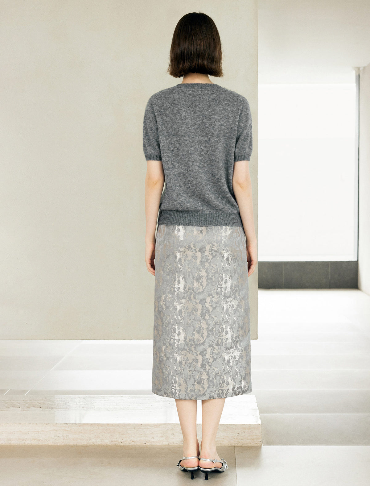 Wool Blend Pearl Brooch Short Sleeve Sweater