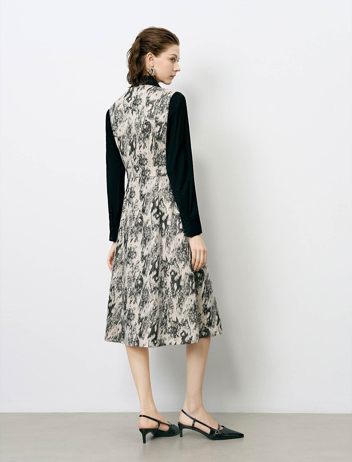 Abstract Print Embellished Collar Double-Breasted Midi Dress