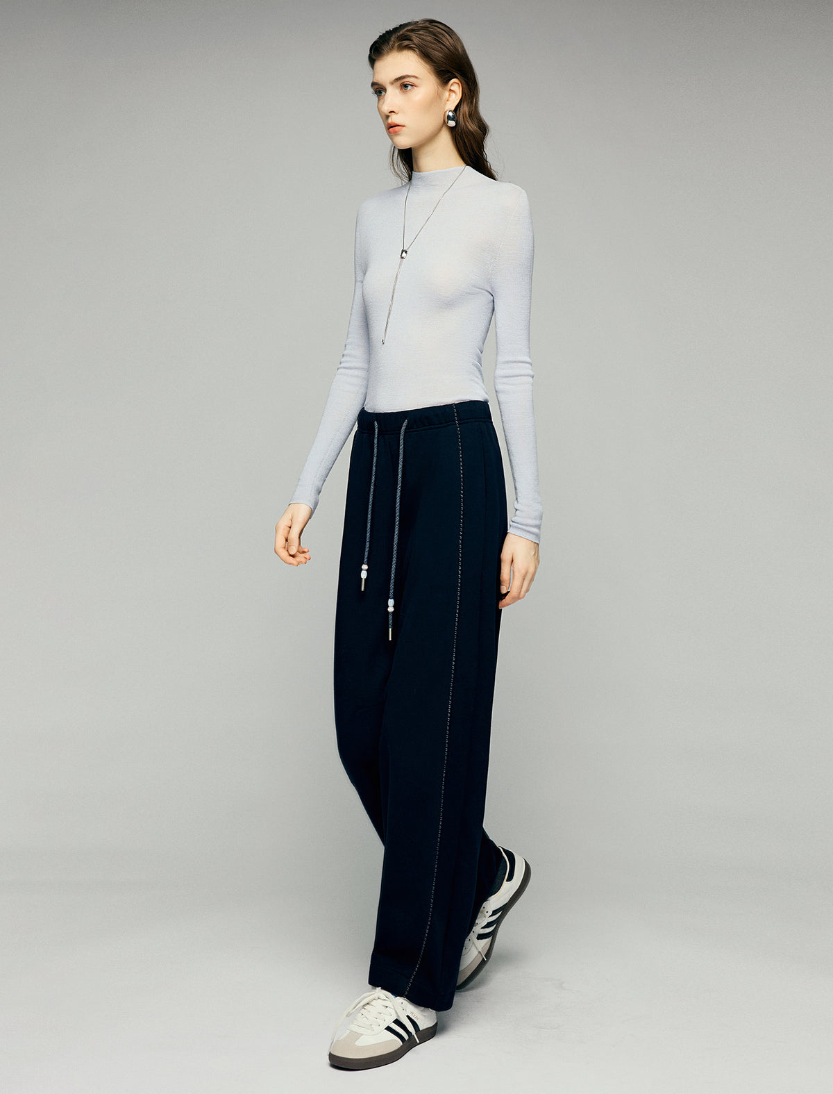 Contrast-Stitch Drawstring Wide-Leg Pants