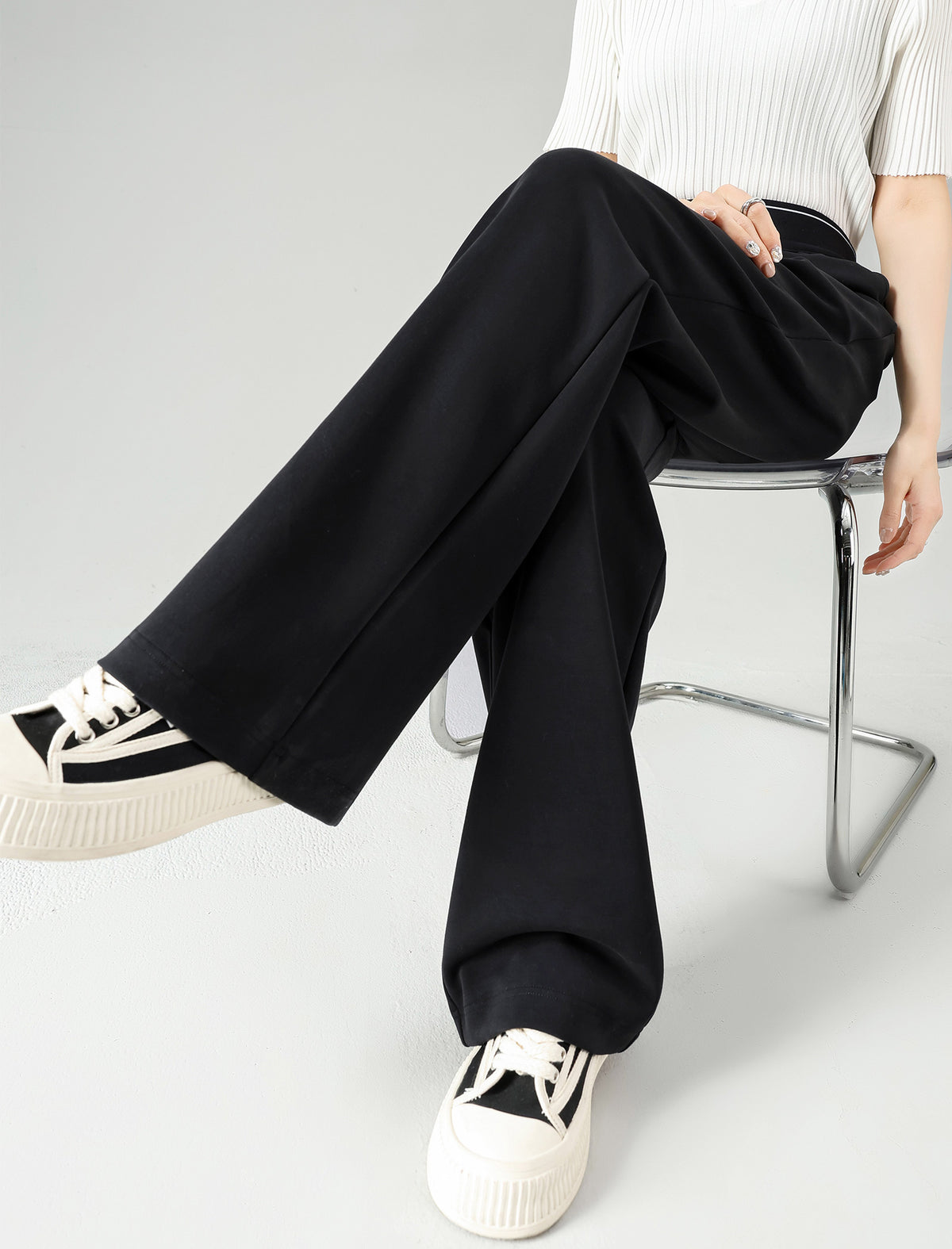 High‑Waist Solid Wide‑Leg Trousers