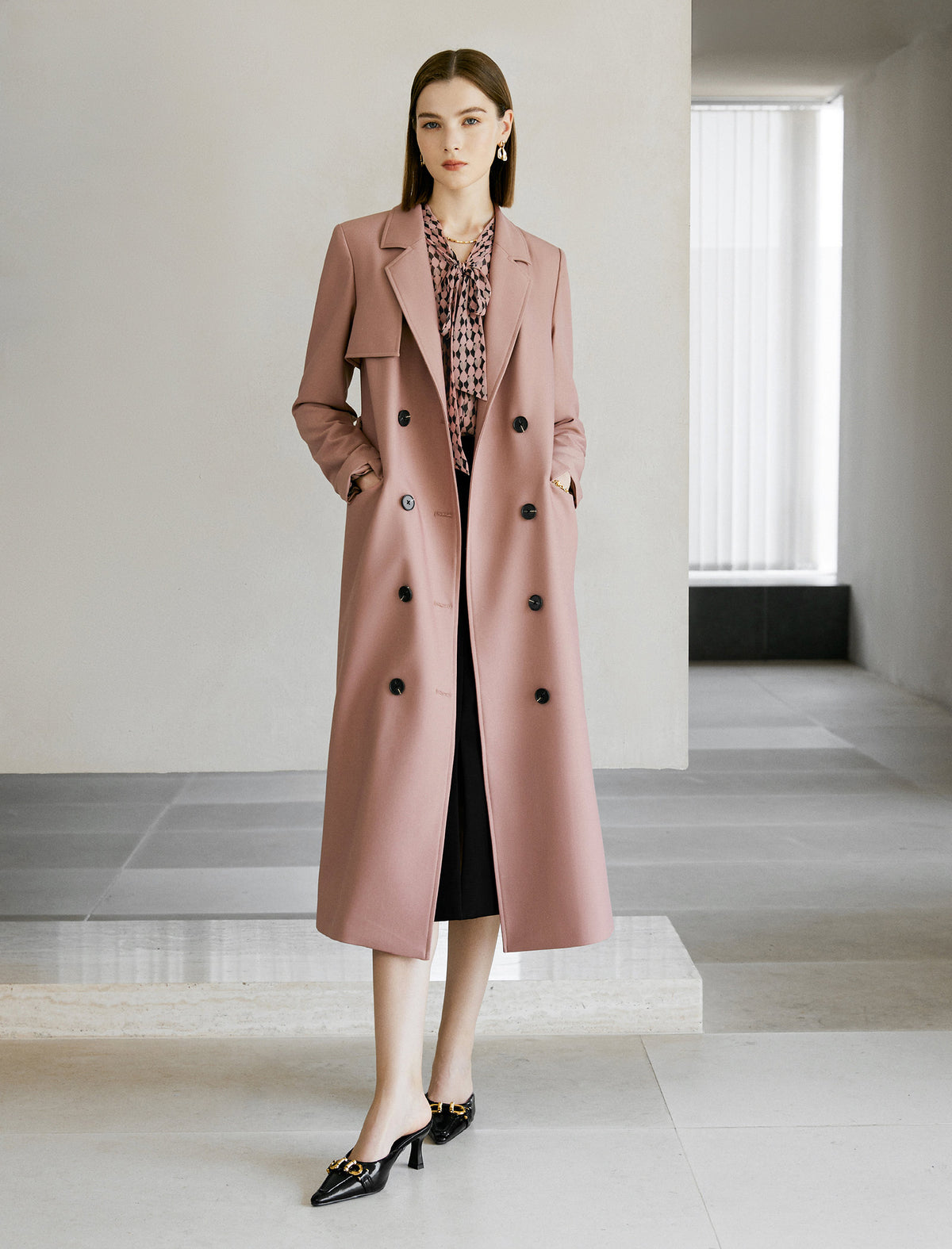 Black Front Slit Tailored Midi Pencil Skirt