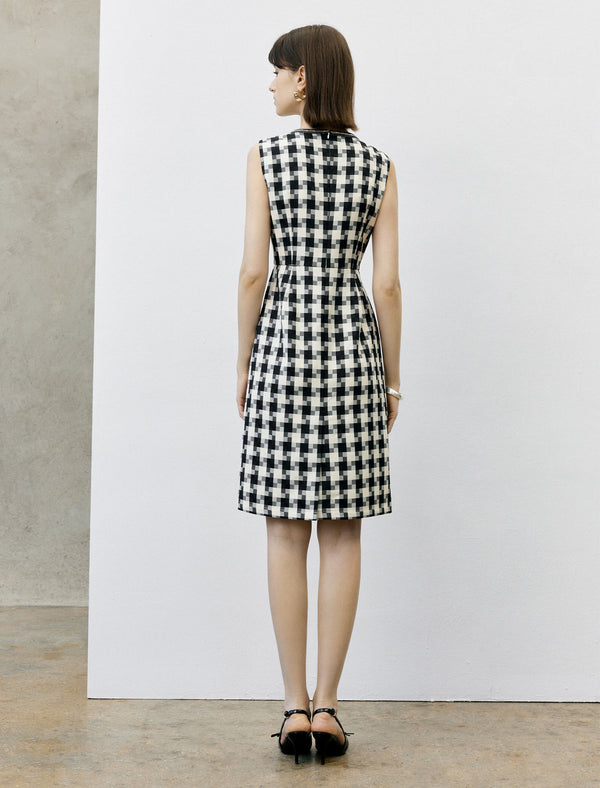 Checkered Sleeveless Sheath Dress