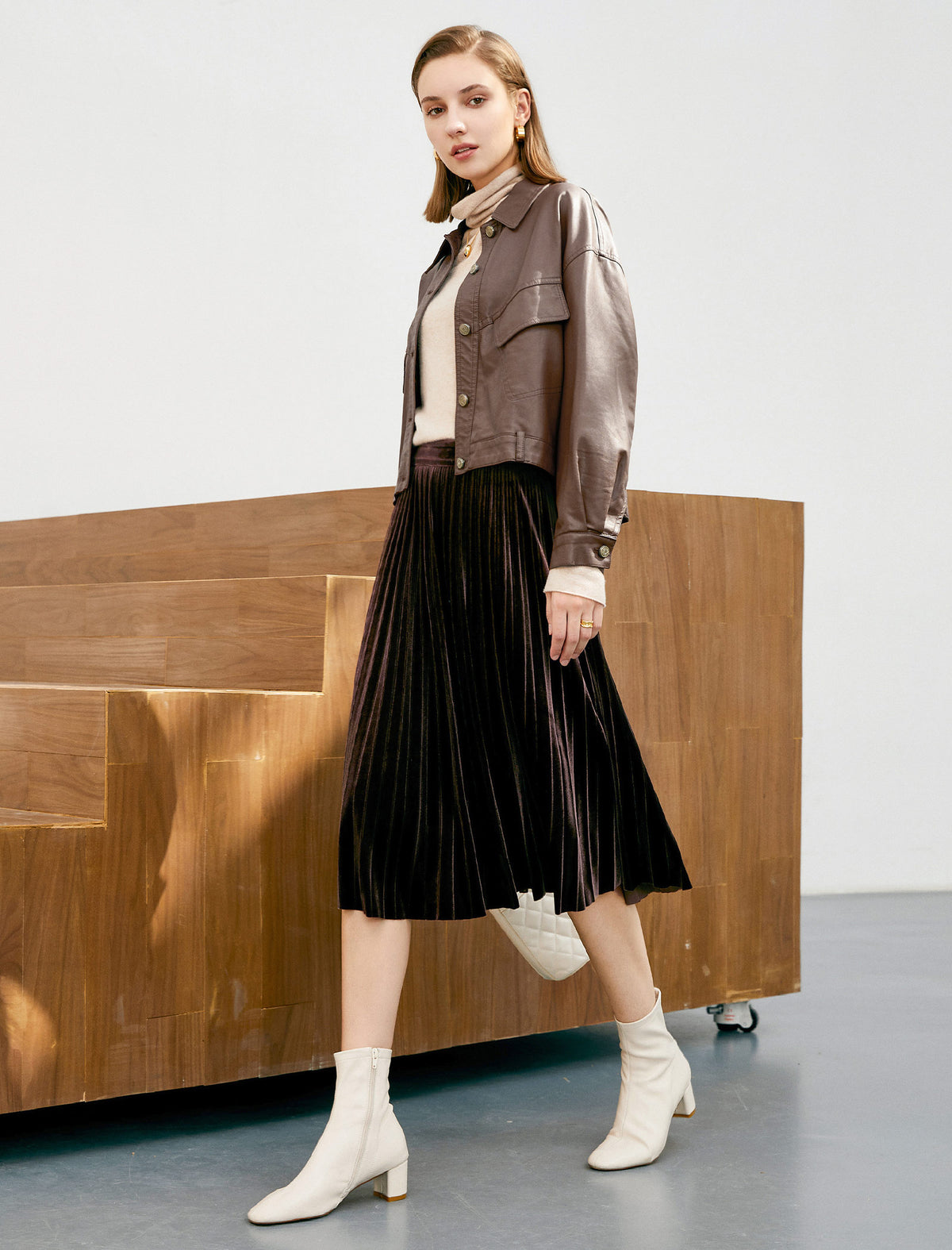 Classic Pocket Cropped Jacket