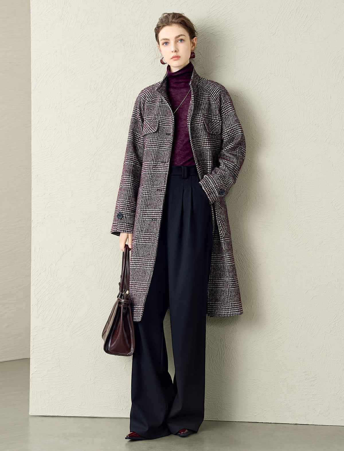 100% Wool Slim Fit High-Neck Knit Top