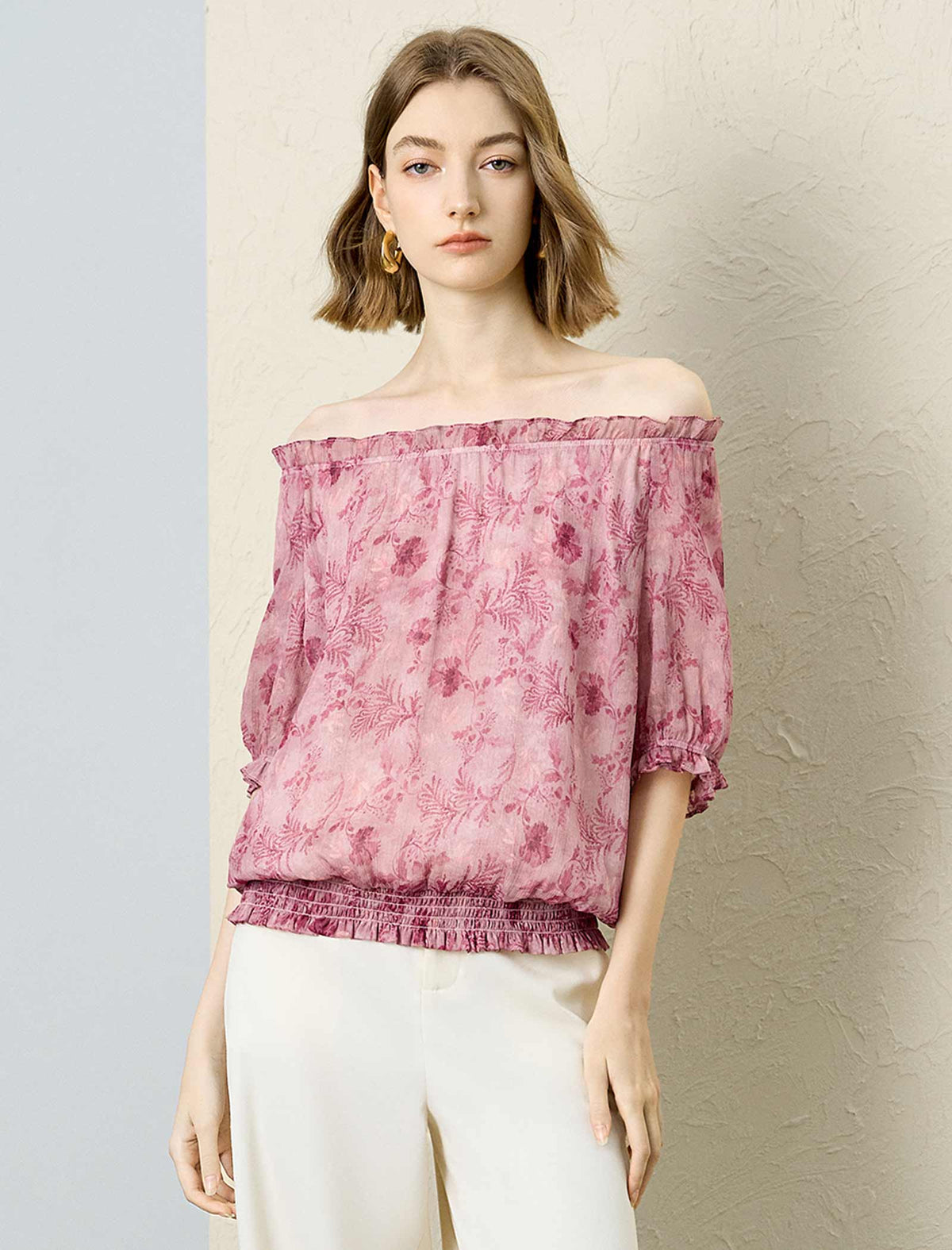 2-Way Pink Floral Print Ruffle Neck Puff Sleeve Elastic Hem Top