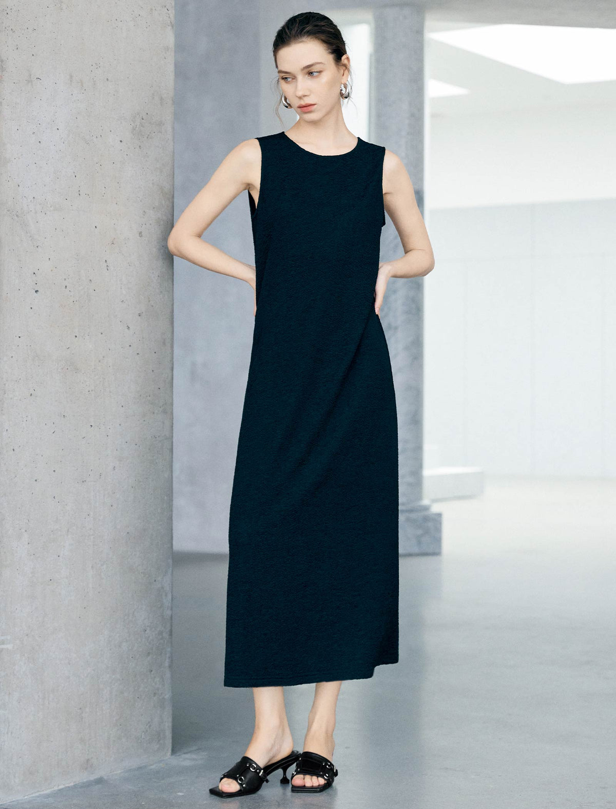 Solid Black Textured Sleeveless Midi Tank Dress