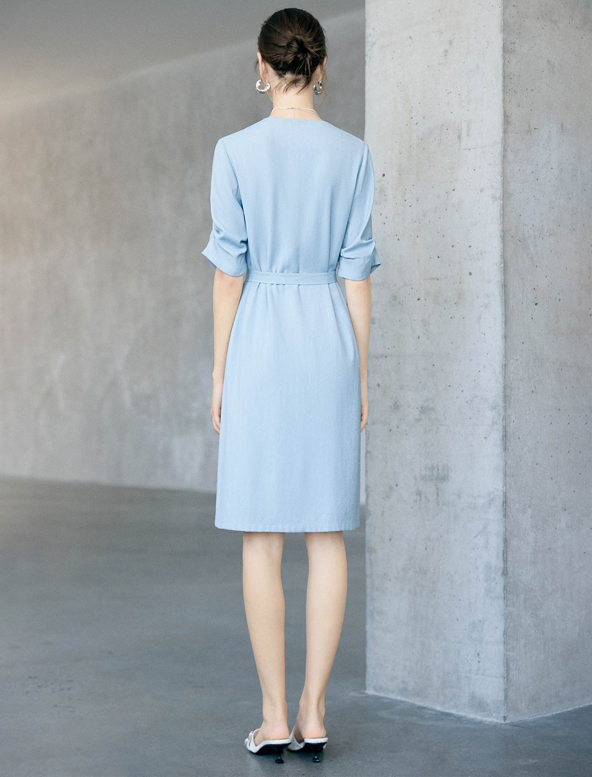 Light Blue V-Neck Tie Waist Midi Shirt Dress