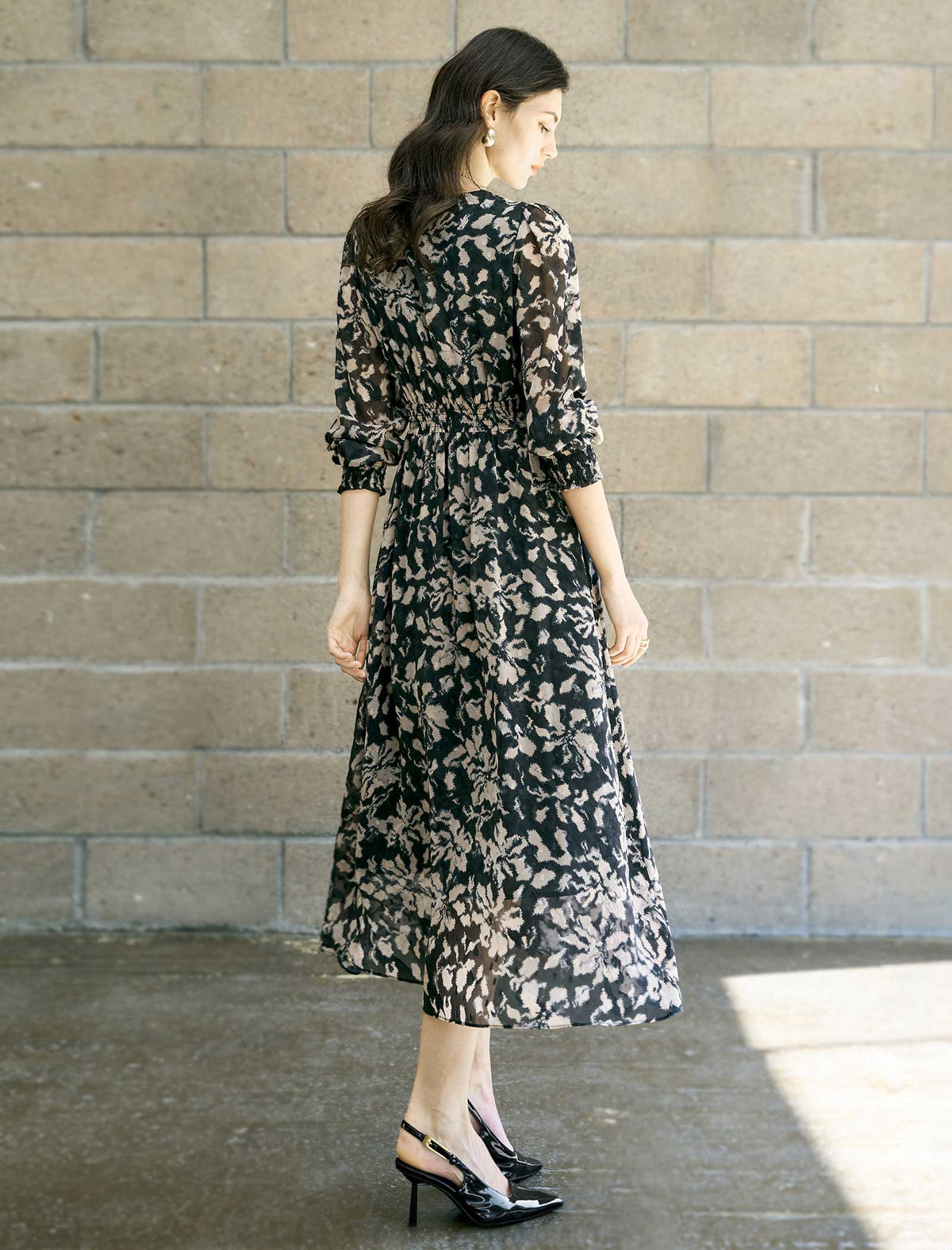Black And Beige Floral Print Midi Dress