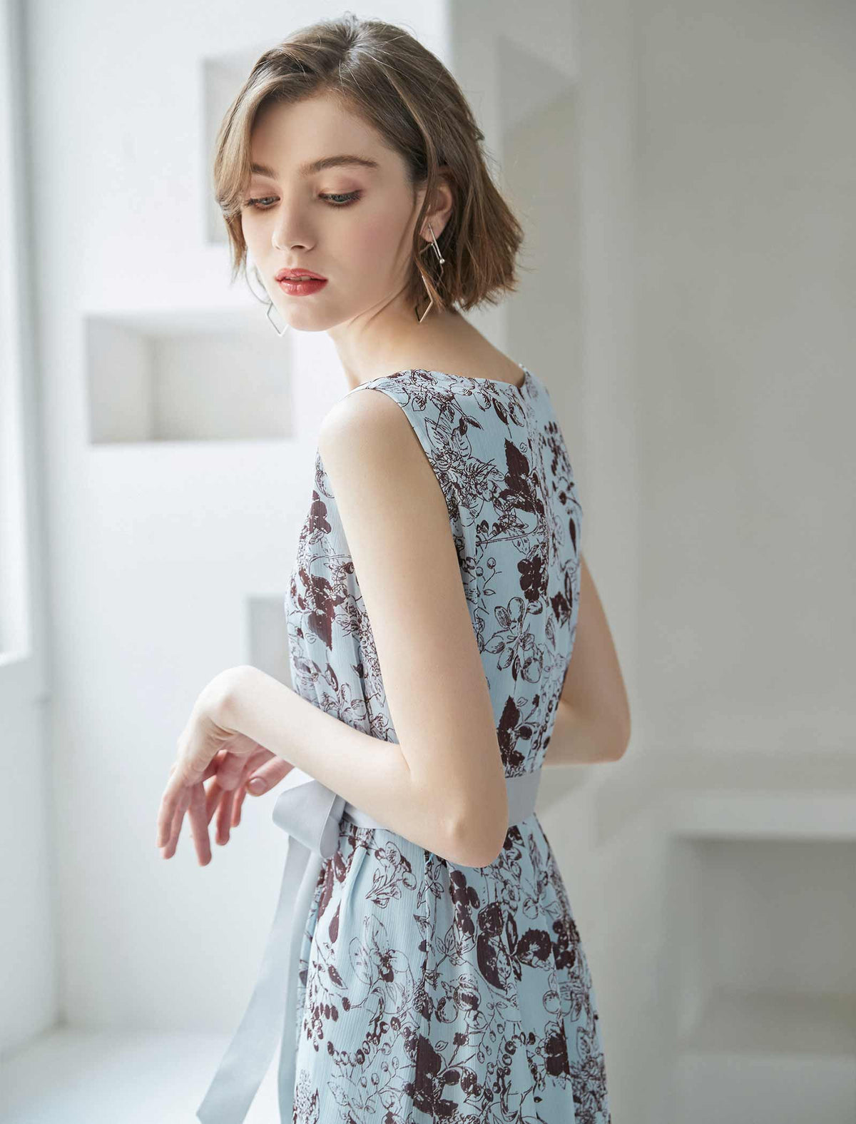 Chiffon Floral Sleeveless Dress