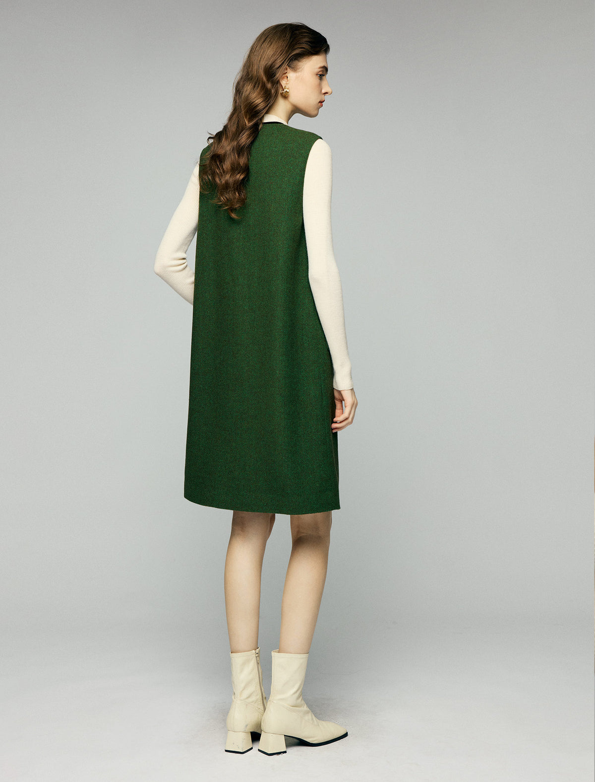 Wool Blend Contrast-Trim V-Neck Pocket Sleeveless Midi Dress