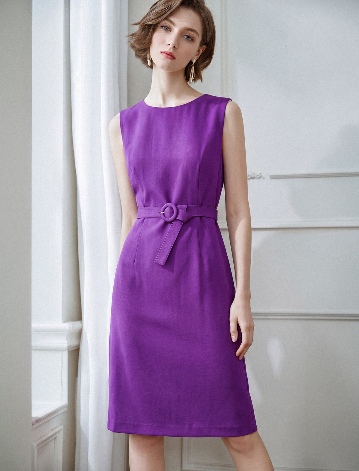 Solid Color Self-Belt Sleeveless Dress