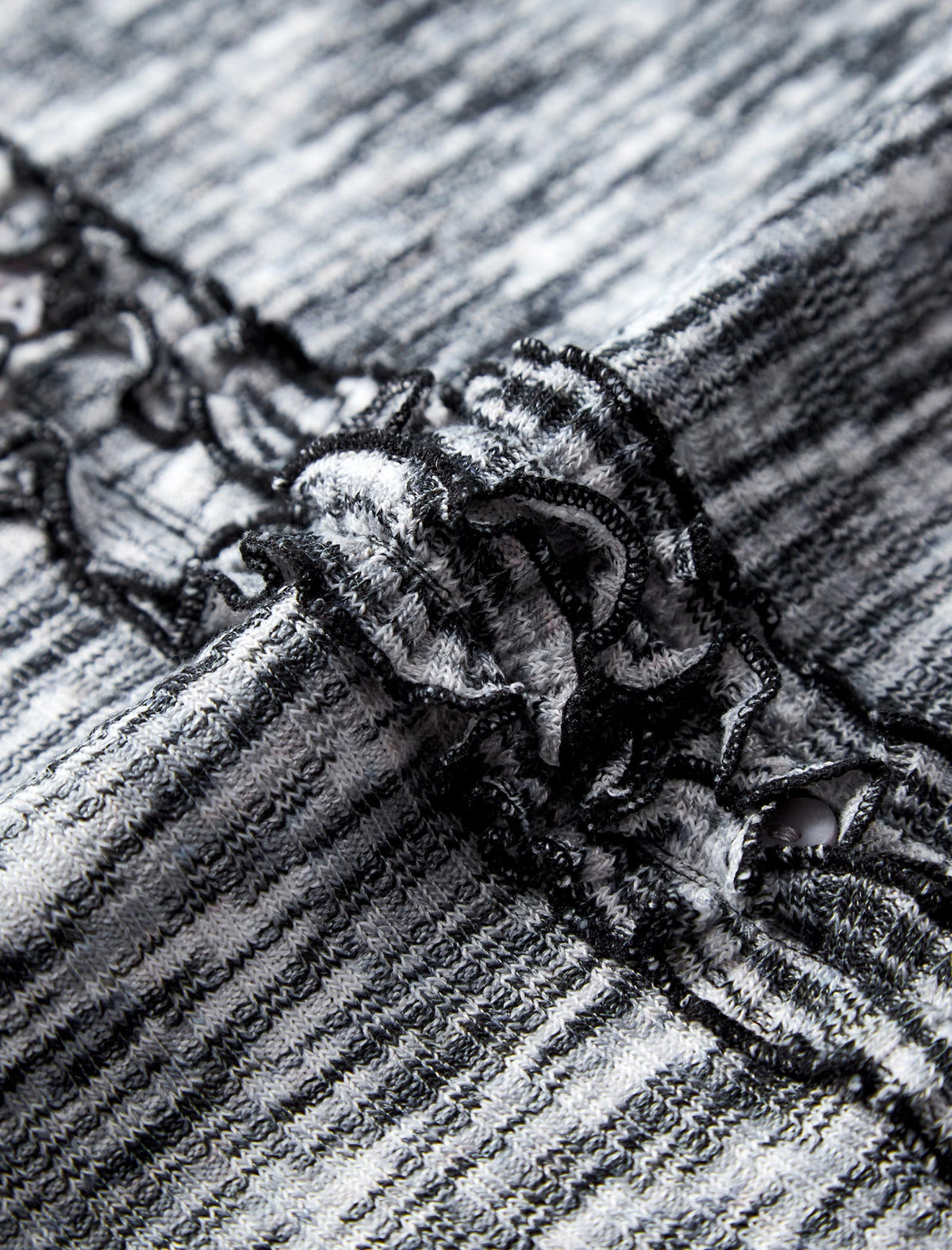 Gray V-Neck Slim Fit Long-Sleeve Knit Top