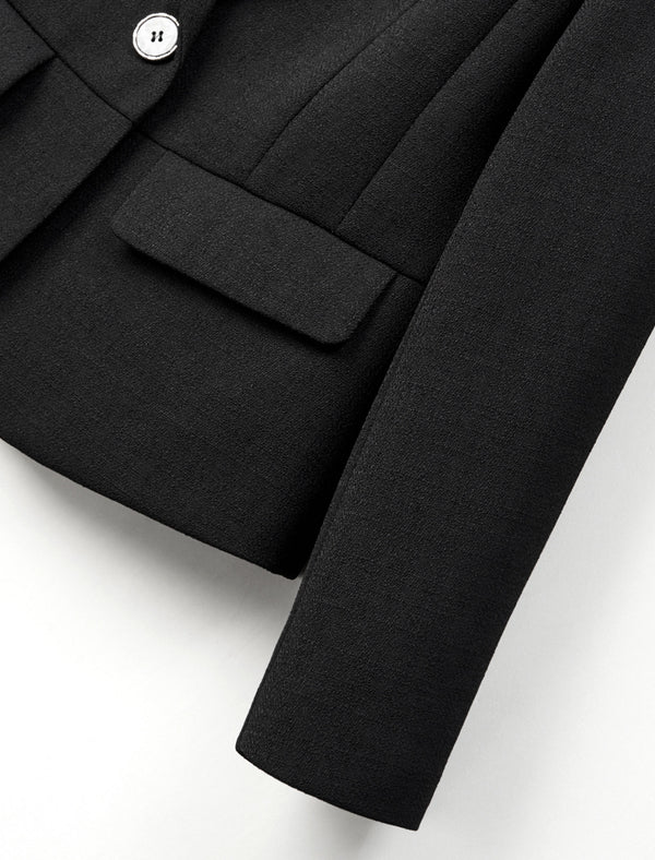 Black Structured Minimalist Professional Blazer