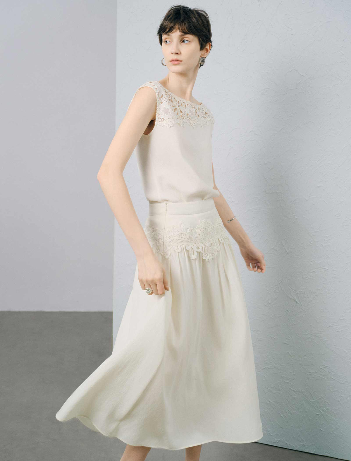 Ivory High Waist Lace Flowy Chiffon Midi Skirt