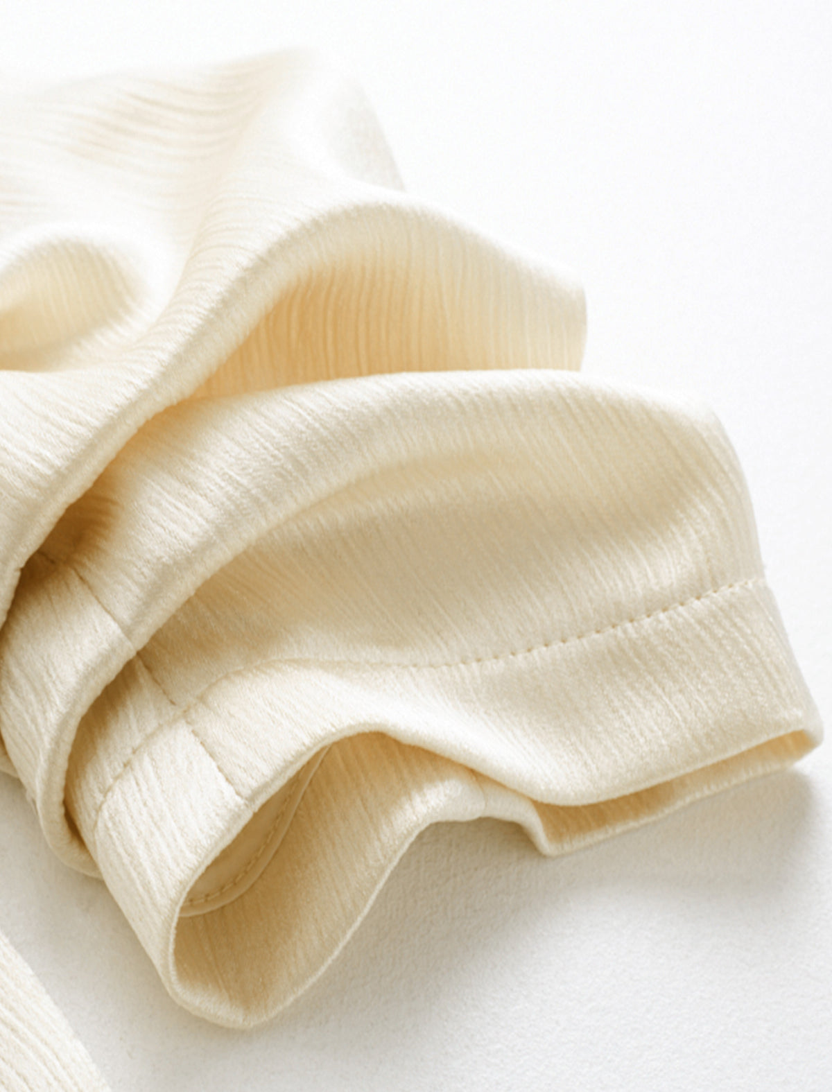 Champagne Textured Ruched Sleeve Blazer