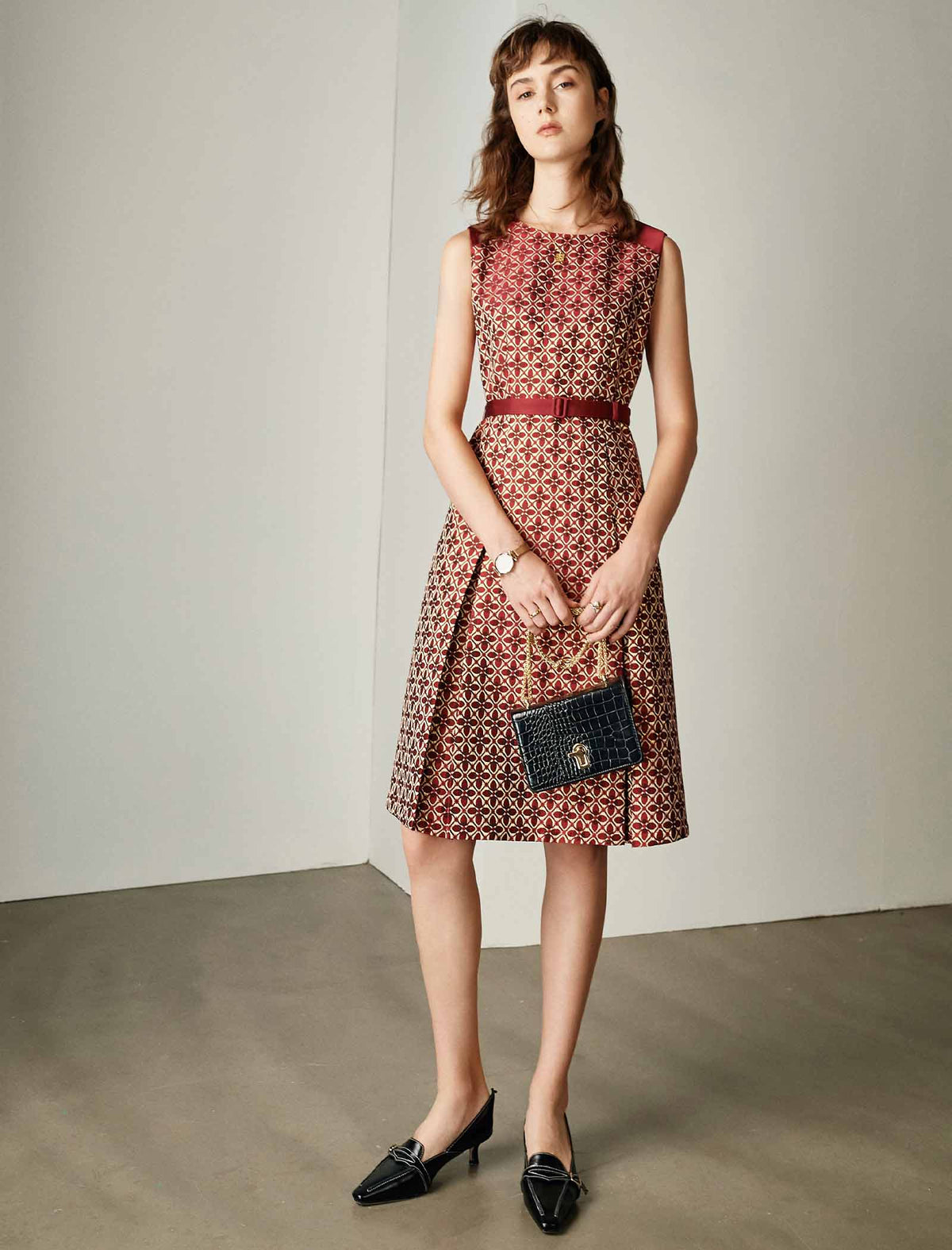 Sleeveless Geometric Jacquard Dress