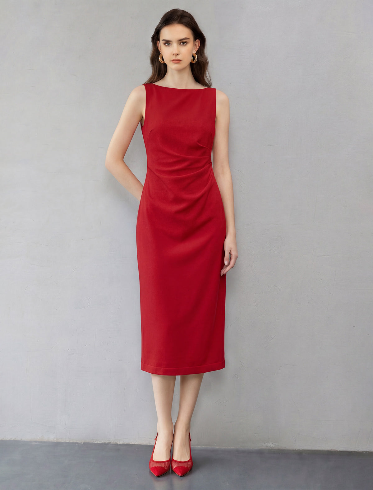 Exquisite Sleeveless Evening Gown