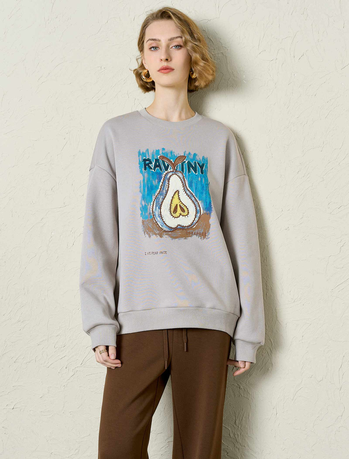 Pear Graphic Oversized Sweatshirt