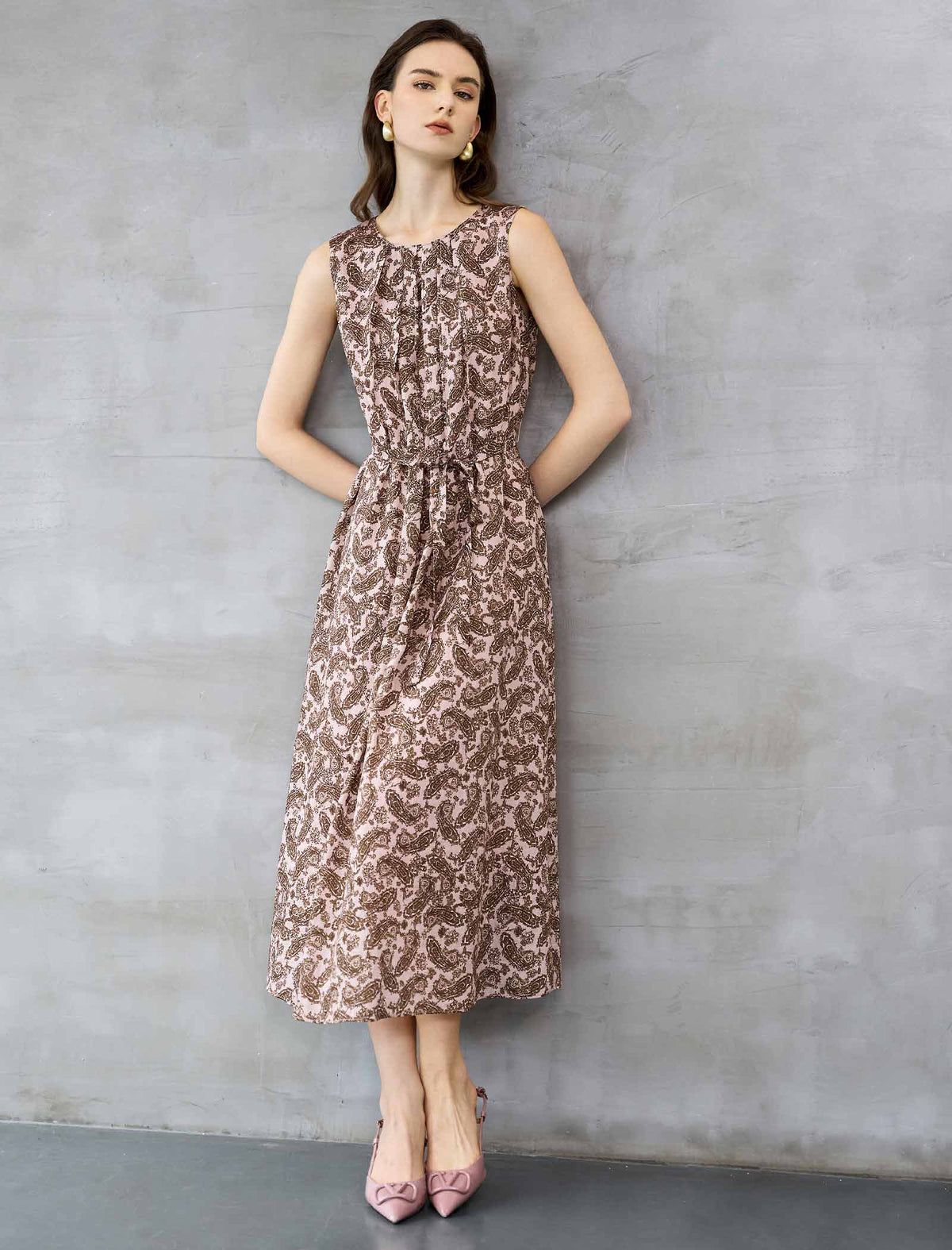 Dusty Pink Paisley Print Sleeveless Midi Dress