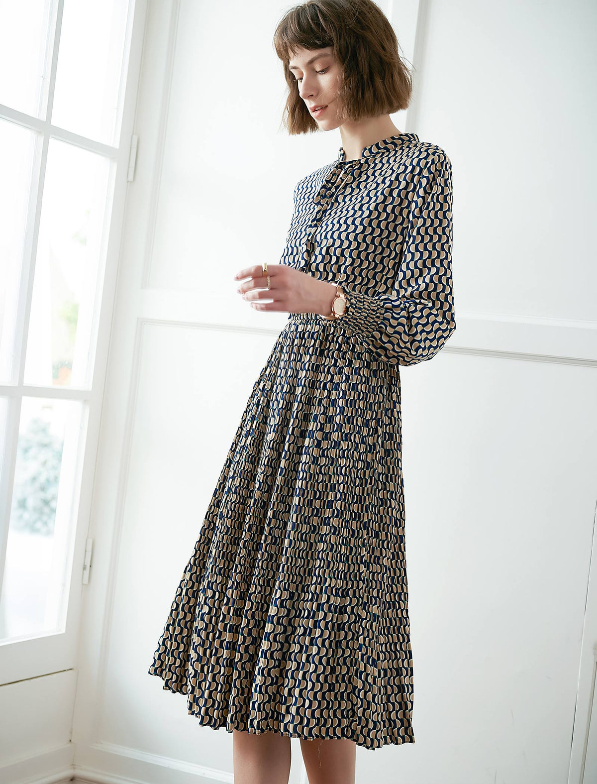 Floral Print V-Neck Long Sleeve Dress