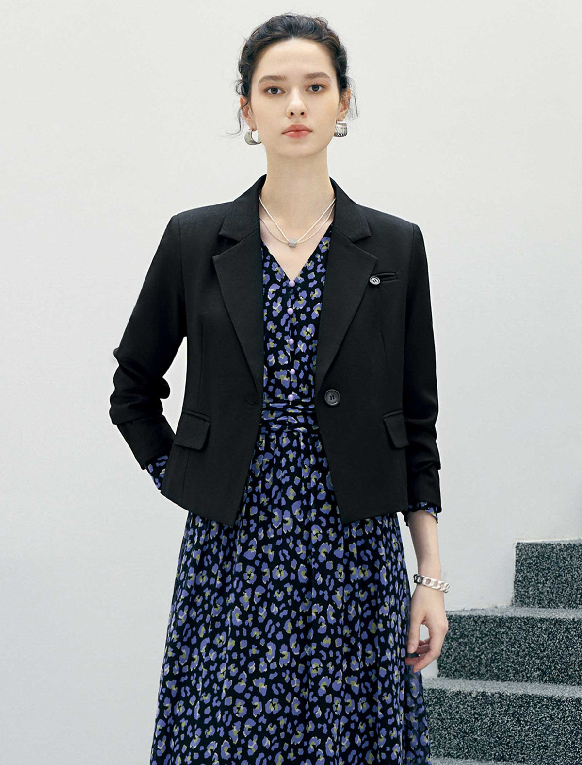 Notched Lapel Long Sleeve Blazer